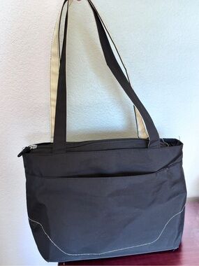 Medela Black Tote Bag with Cream Strap Accents